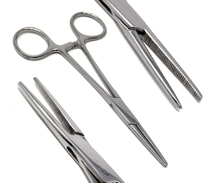 A2Z SCILAB Straight grooming hemostat, 5.5 in / 14 cm; Straight